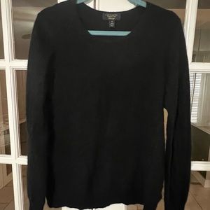 100% cashmere sweater! Size 1X, but could easily work for L or XL.